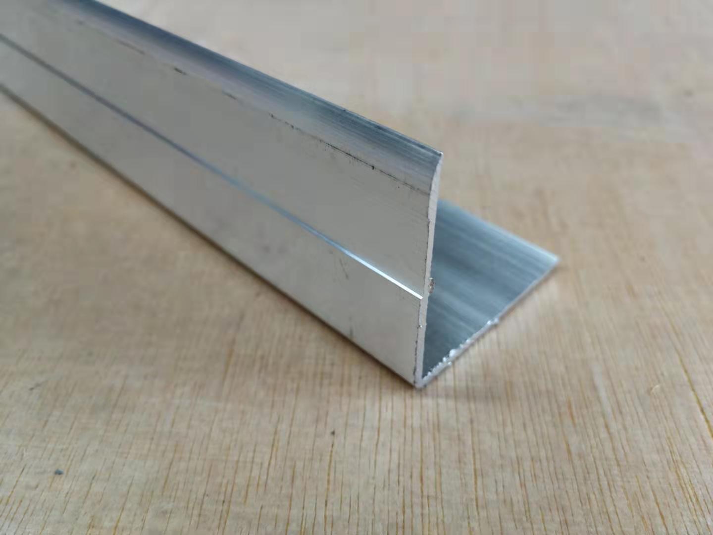 Aluminium Single Angled Edge Extrusion 3.0M 35X35MM Armor Road Cases