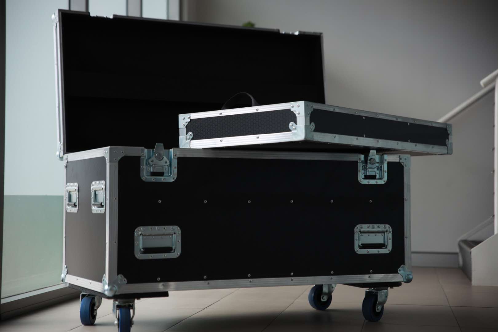 chauvet colorado q40 panel road case