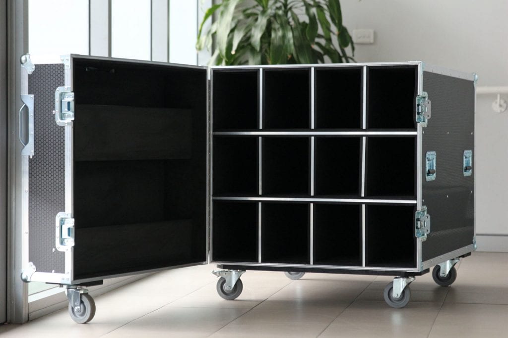 led bar road case