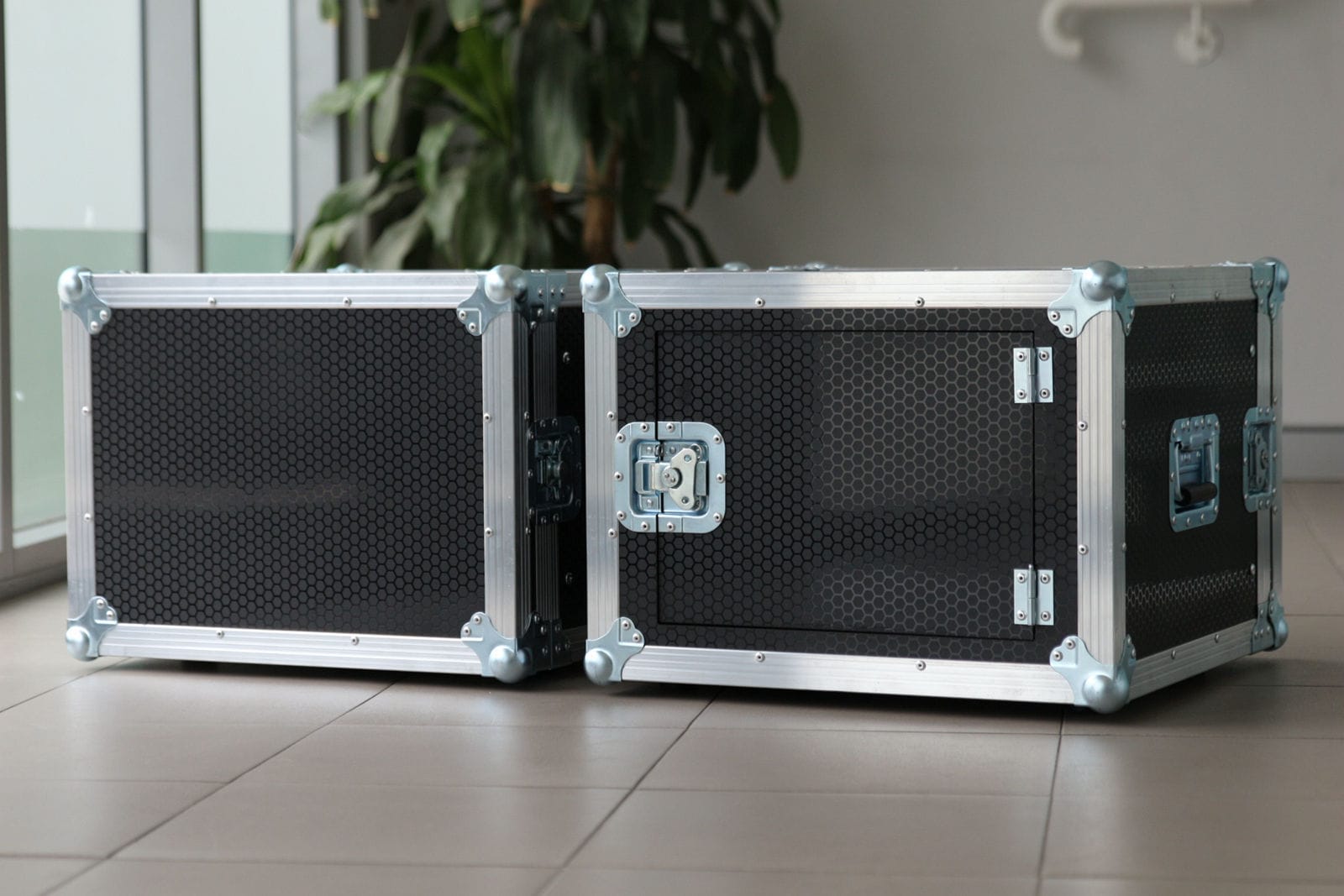 rack case with rear access door