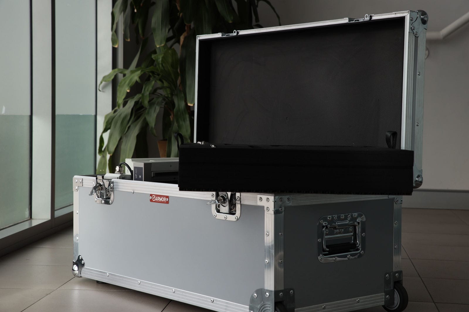 Case with Foam Insert05 2