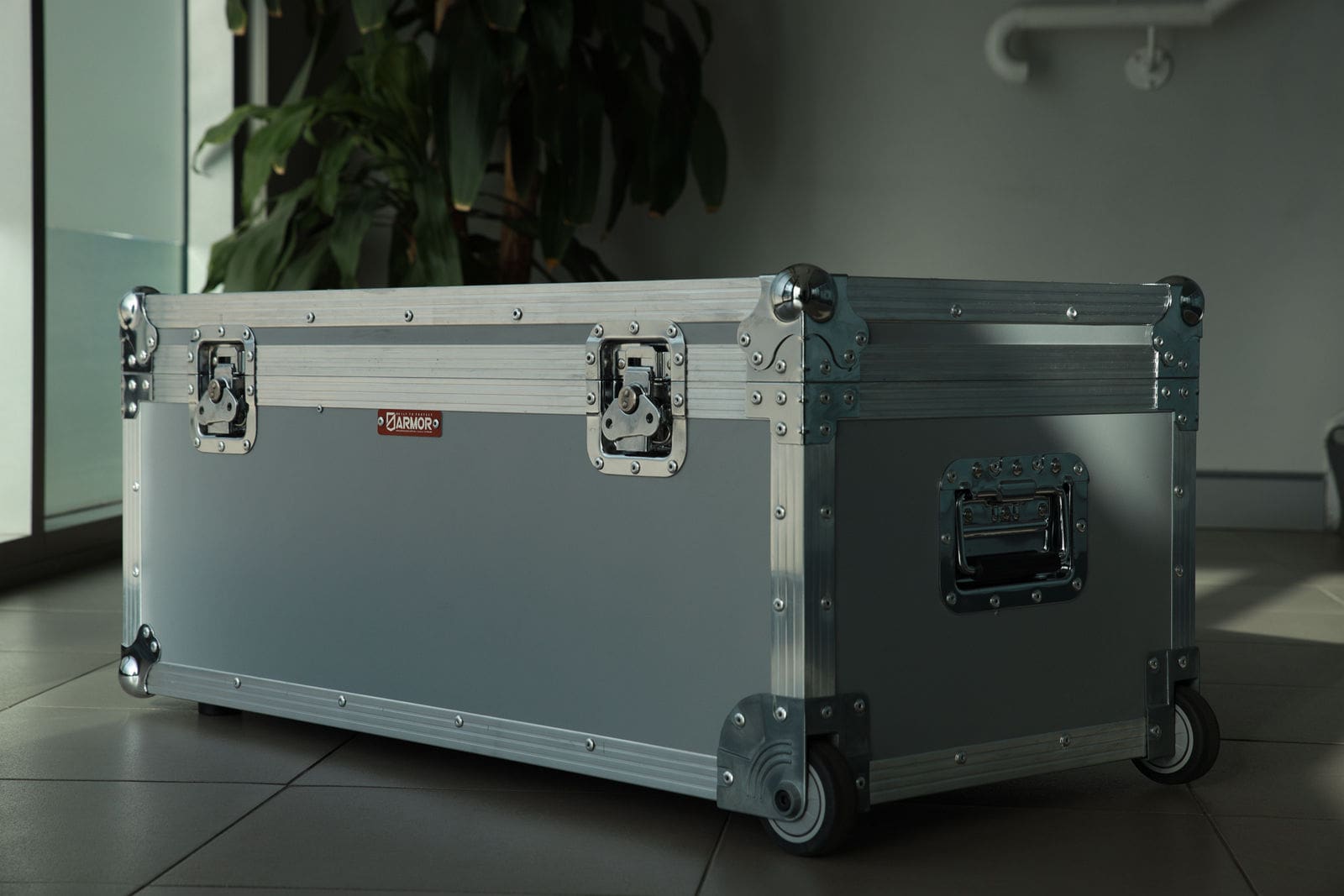 Case with Foam Insert08 1 1