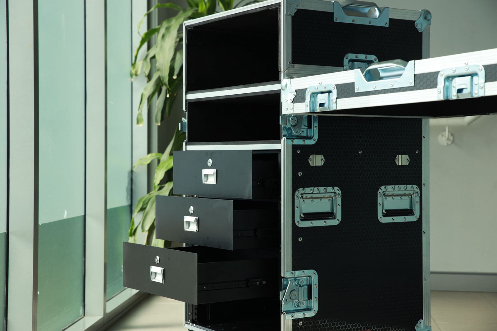workstation drawer road case