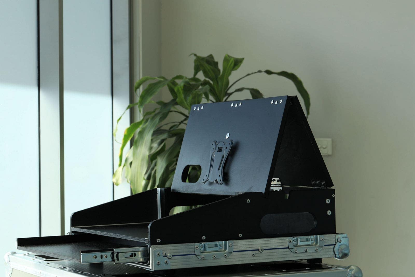 Flypack Lighting Production Case For Chamsys Pc Wing Compact