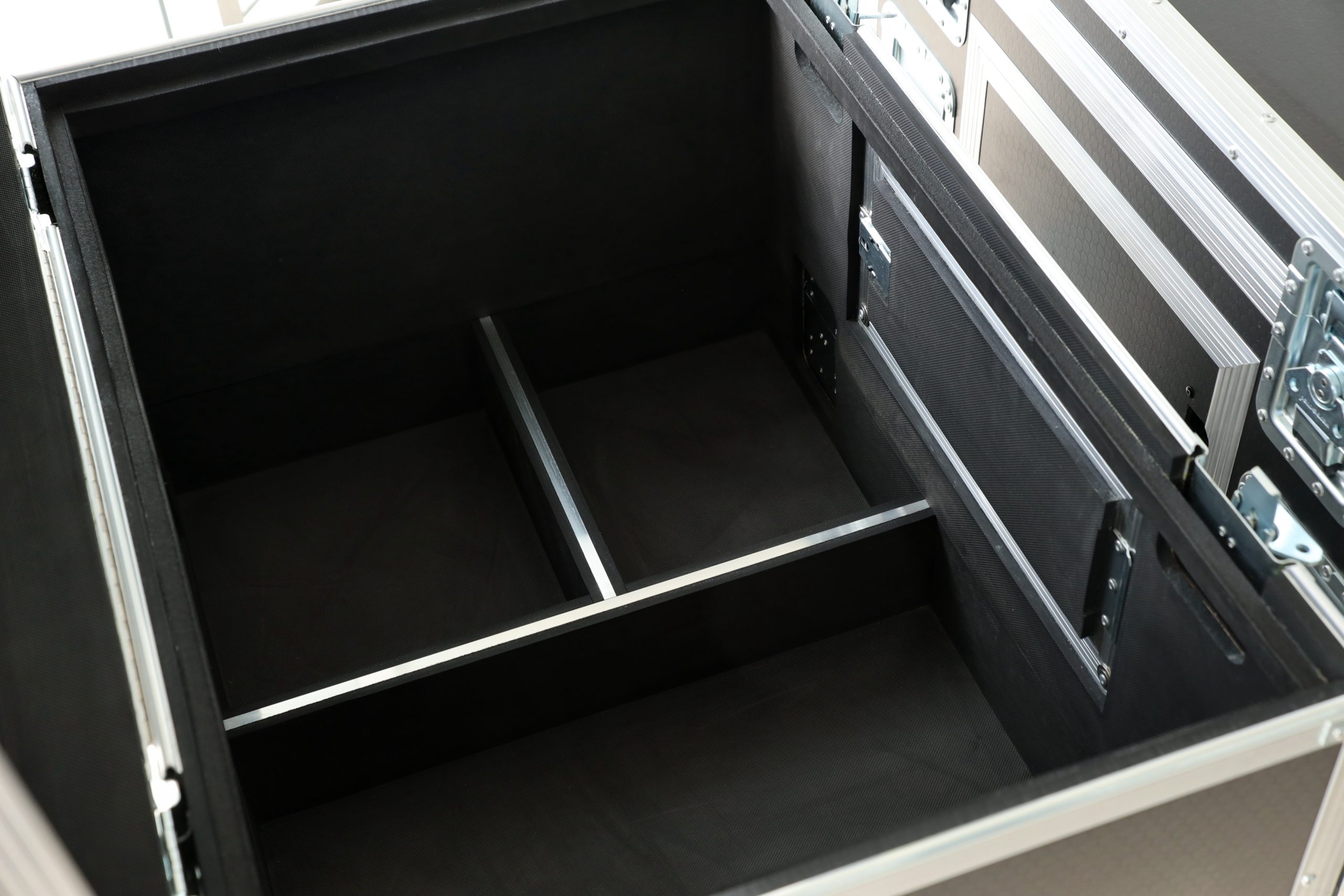 Cases with removable hinged lid