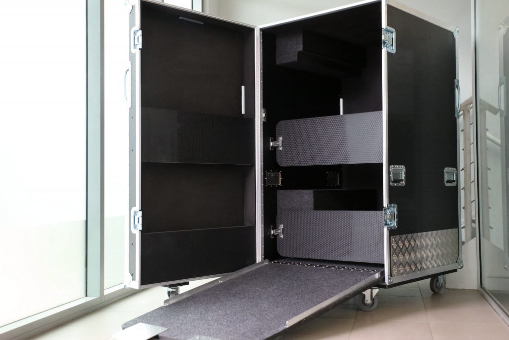 Road case for medical cart