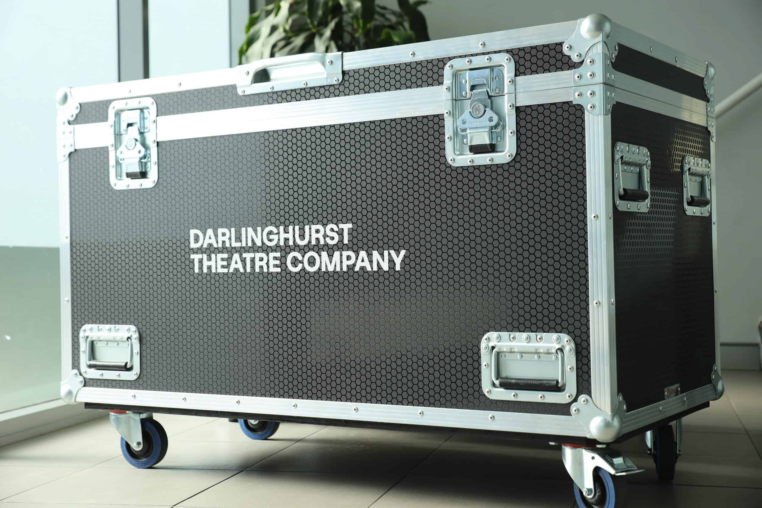 Case with internal dividers