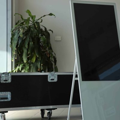 Transport case for VOYR Screen2