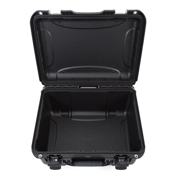 nanuk 933 black top view