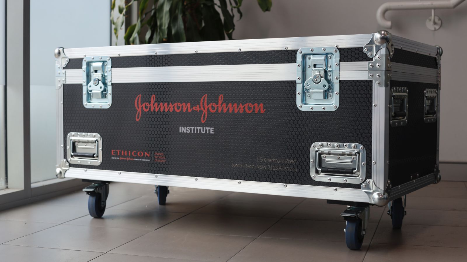 CP1200SE cable packer road case 1