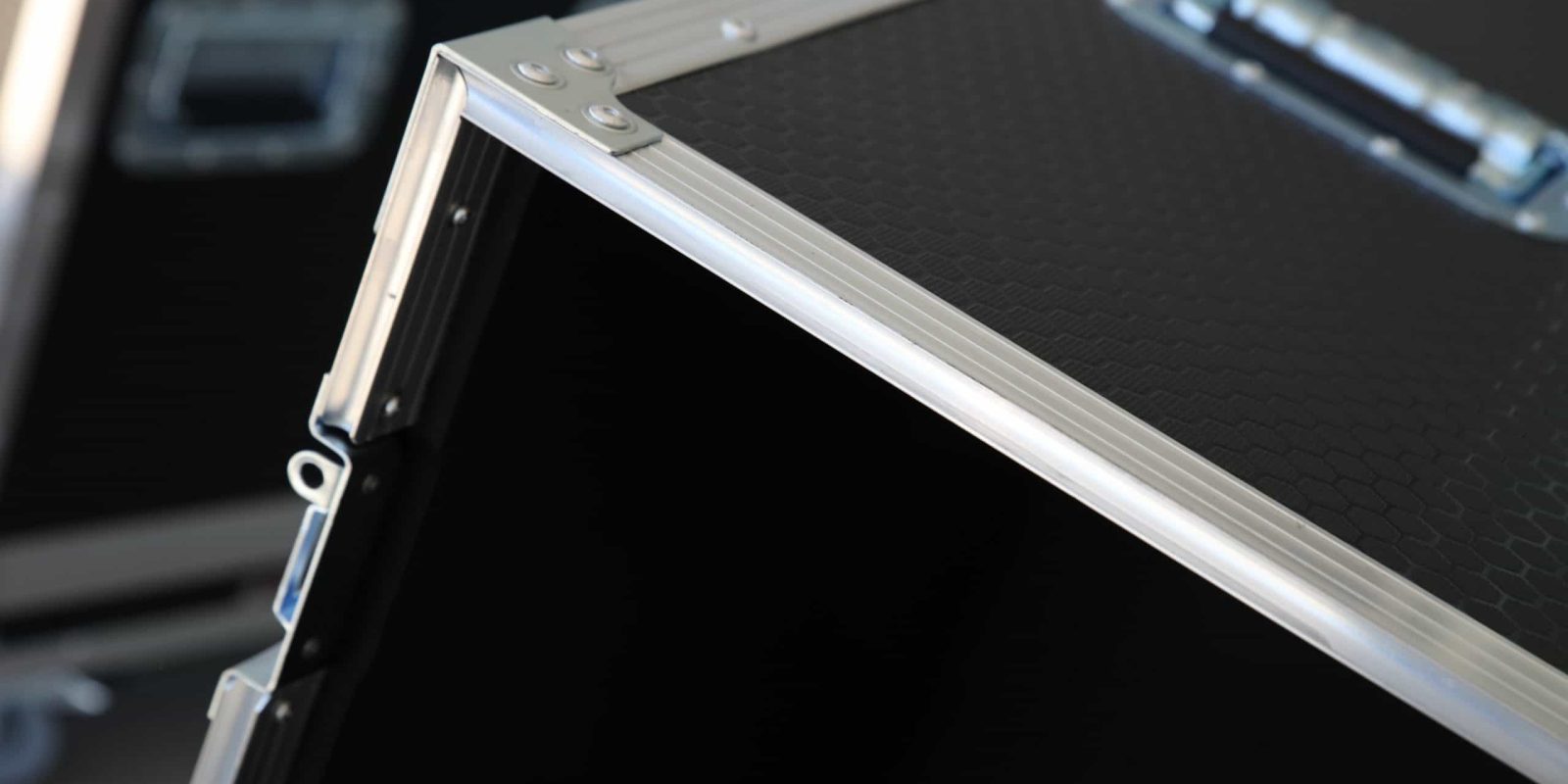 Road Case Hardware E25-G9 3 road case edge extrusion